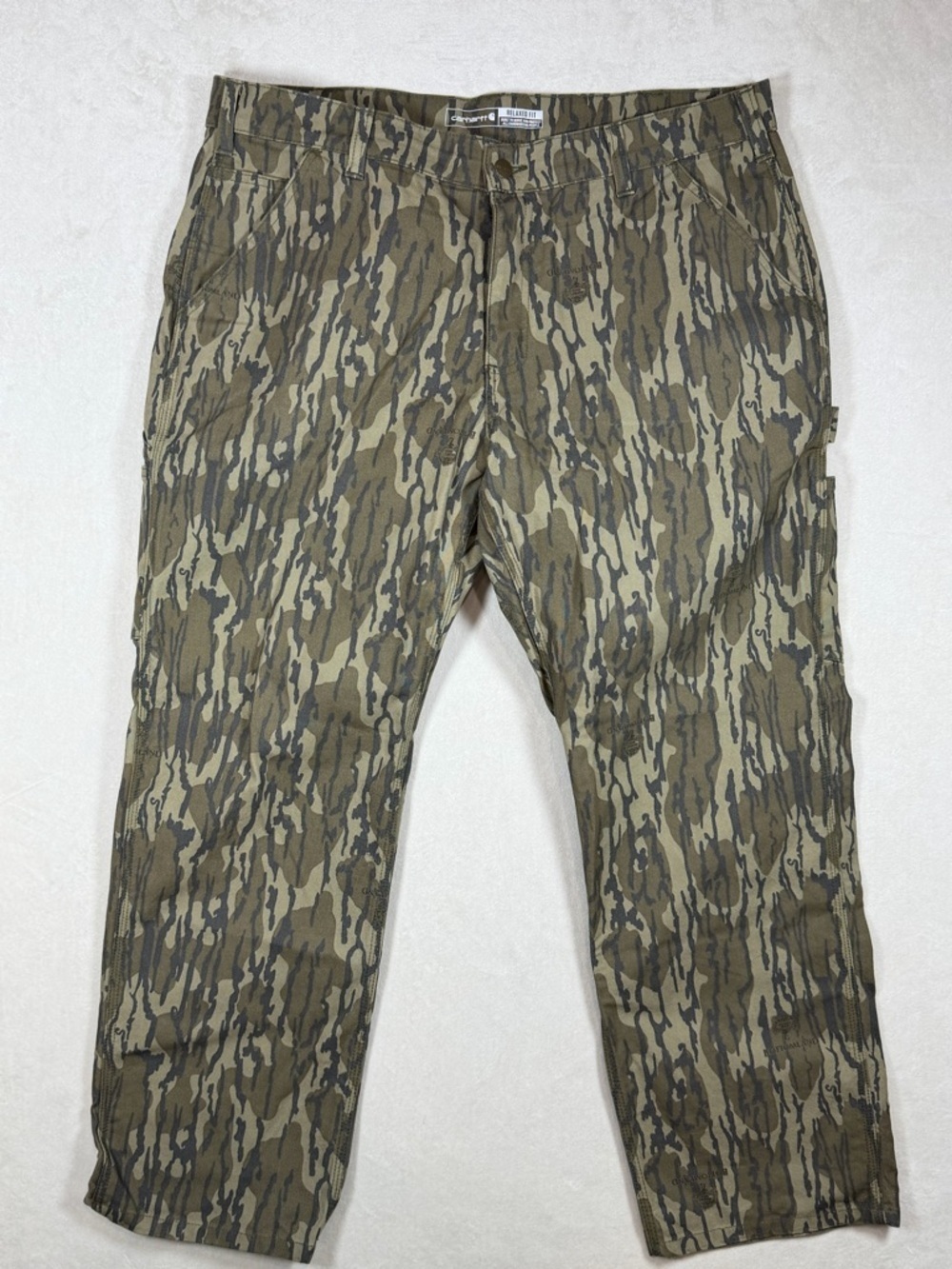 INSANE Carhartt 38W 30L Relaxed Fit Men's Olive Camo Duck Canvas Cargo Pants